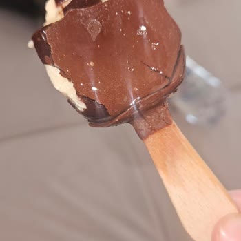 Gaziantep’te Oli Market’ten Bozuk Magnum Mini Dondurma Ve İade Talebi