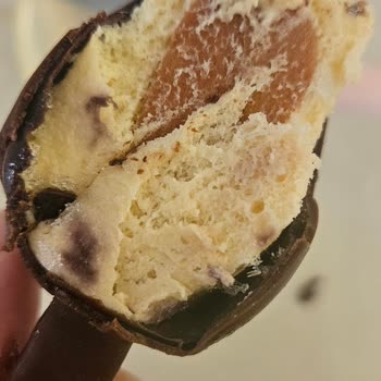 Gaziantep’te Oli Market’ten Bozuk Magnum Mini Dondurma Ve İade Talebi