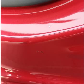 Aracım Yetkili Serviste Çizildi Ve Bakım İşlemleri Eksik Bırakıldı