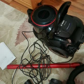 Media Markt'ta Uzatılmış Garantili Bosch Süpürgesinin Onarımının Gecikmesi Ve Değişim Talebi