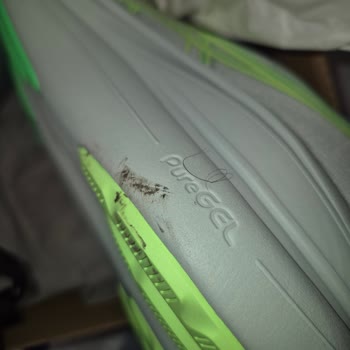 İptal Edilen Siparişin Çamurlu Ve Giyilmiş Ayakkabı Olarak Teslim Edilmesi