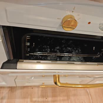 Franke Fırının İç Camının Tekrar Patlaması Ve Ücretsiz Onarım İsteği