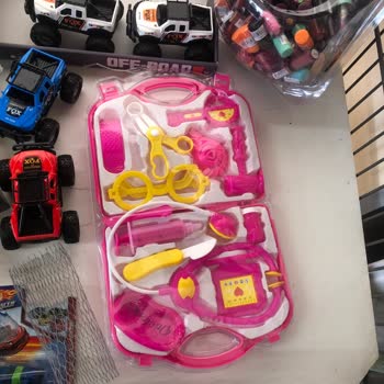 Hakmar'da Satışı Olmayan Çocuk Oyuncağı Rafta Görünmesi Çocuğu Ağlattı