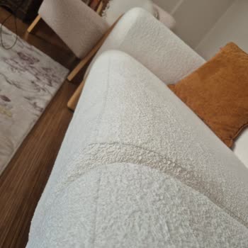 Kelebek Mobilya'dan Aldığım Koltuk Takımında Görsel Kusurlar Ve Değişim Reddi