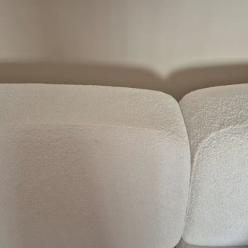 Kelebek Mobilya'dan Aldığım Koltuk Takımında Görsel Kusurlar Ve Değişim Reddi