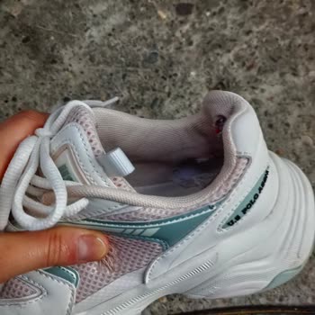 Kısa Sürede Parçalanan Ayakkabı İç Astarı Değişim Ya Da İade Talebi