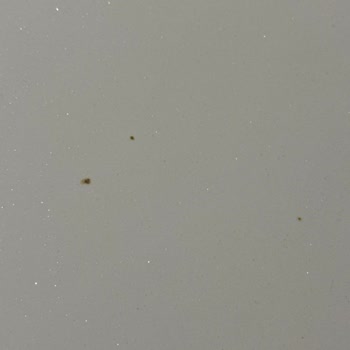 Az Kullanılan Masanın Ayağının Kırılması Ve Yüzeyindeki Lekeler İçin Değişim Talebi