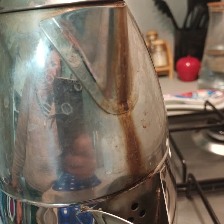 Marine Çaydanlıkta Sürekli Sızıntı, Tamir Veya Değişim Talebi