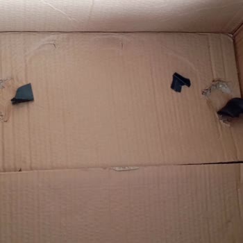 PTT'den Ürün Hasarı Ve 308 TL İade Kargo Ücretinin Telafisini Talep Ediyorum