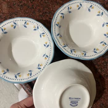 Bella Maison Yemek Takımı Çatlak Lekelerle Ayıplı, İade Talebi