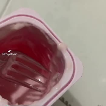 Eker Probiyotik Yoğurttan Kurt Çıktı!