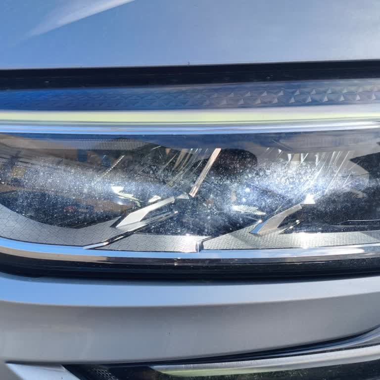 Renault Megane 4 Gündüz Farı Sararması Ve Yetkili Serviste Saygısız Davranış