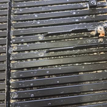 Korkmaz Tostkolik Tost Makinesinde İç Plakaların Paslanması Ve Çözüm Sunulmaması