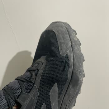 Adidas Terrex Ayakkabıda Normal Kullanım Sonrası Yırtılma Ve Üretim Hatası İddiası