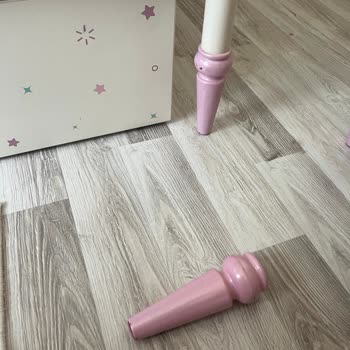 Çilek Mobilya’da Prenses Karyola Ayağının Kırılması Ve Yedek Parça Temin Edilememesi