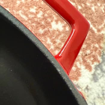 Hepsiburada’da Kaplaması Atan Lava Tencere Seti İçin Değişim Talebi