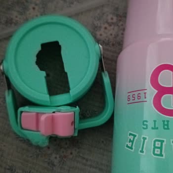 Marmara Park Miniso Barbie Termosunun Kapağı Kırıldı Ücretsiz Parça Talebi