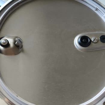 Fissler Vitavit Düdüklü Tencere Kapağındaki Güvenlik Çizgileri Sorunu Ve Ürün Değişimi Talebi