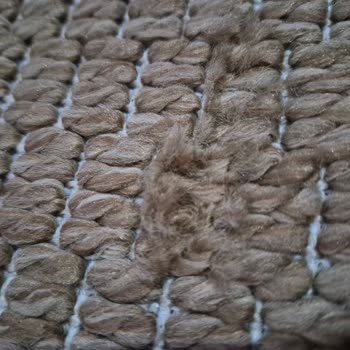 Deforme Halı Değişiminde Gecikme Ve Bilgi Eksikliği