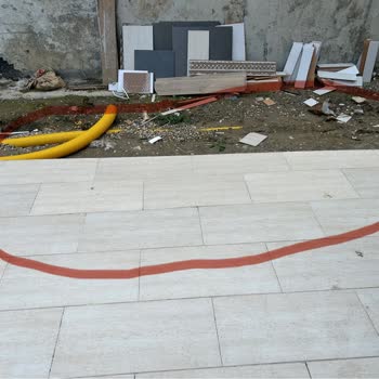 Kale Seramik’te Ton Farkı Nedeniyle Ürün Değişimi Ve İşçilik Bedelinin Ödenmesi Talebi