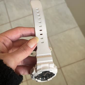 Ayıplı Renk Değişimi Nedeniyle Casio Saat İçin Ücret İadesi Talebi