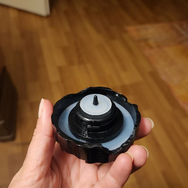 Goldmaster Garanti Kapsamında Olması Gereken Vida Kırılması Ve Müşteri Hizmetinin Kaba Tutumu