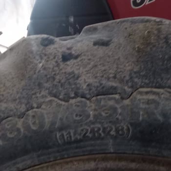 Özka Lastik İki Lastikte Birden Yarılma Meydana Geldi