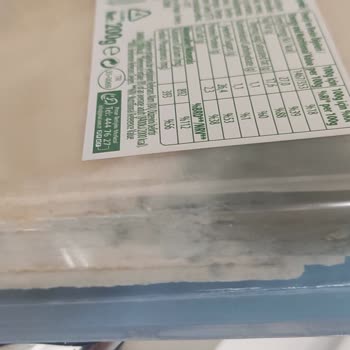 Migros Şubesinde Pınar Gouda Peynirinin Küflenmesi Ve Sağlık Endişesi