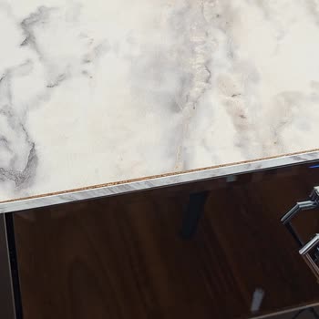 Ergül Mobilya’dan Alınan Salon Takımının Masa Ve Konsolunda Kısa Sürede Kabarmalar Ve Garanti Reddi