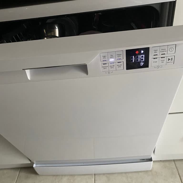 Arçelik Bulaşık Makinesinin Kapak Açma Arızası Ve Değişim Talebi