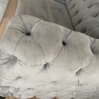 Yetiş Koltuk Kanepe Yıkama (Kayseri) İşi Oldukça Özensiz Bir Şekilde Tamamlayıp Gittiler