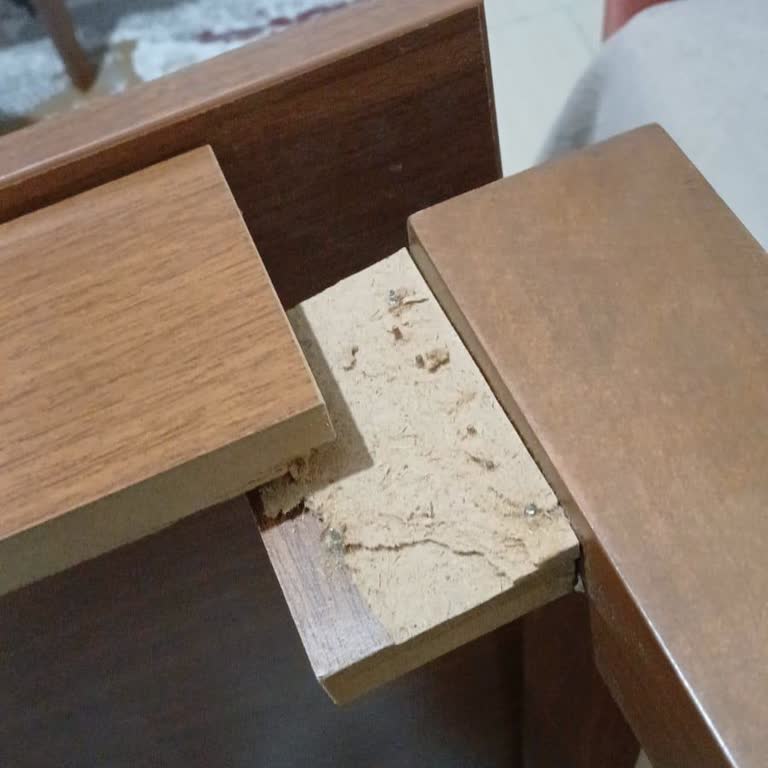 Arçelik Kurulum Ekibi Masamı Kırdı Ve Geri Dönüş Yapmadı