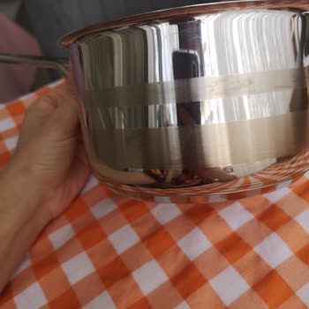 Korkmaz Mutfak Eşyaları Mini Tencerenin Dış Kaplaması Hızla Sarardı