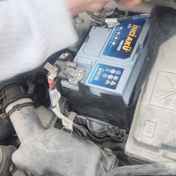 Zeplin Car’da Paslı Jant Ve Bozuk Akü, Ücret İadesi Talebi