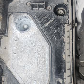 Zeplin Car’da Paslı Jant Ve Bozuk Akü, Ücret İadesi Talebi