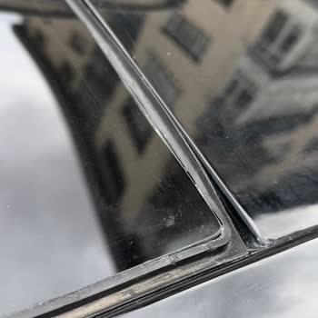 Söğüt Oto Cam’da 13.000 TL’lik Cam Tavan Değişimi İşçilik Sorunu Ve Garanti İhlali