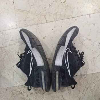 Nike Air Max Ayakkabısında Sürekli Cırt Cırt Sesi Ve Yırtıkla Değişim Ve İade Talebi