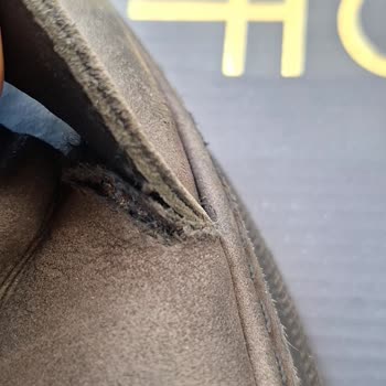 Kısa Sürede Derili Ayakkabının Yırtılması Ve Garanti Talebinin Reddi