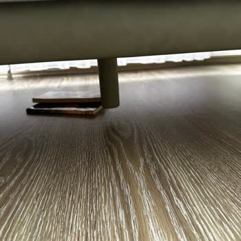 Teslim Edilen Oturma Grubunda Çatlak Ve Eksik Parçalar İçin Gecikmeli Servis Yanıtı