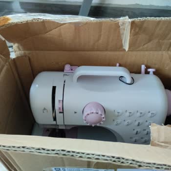 Eksik Parçalı Dikiş Makinesi Ve Dağınık Gönderim: Ücret İadesi Talebi