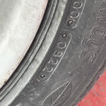 Ekspertiz Raporundaki Yanlış Lastik Tarihleri Ve Şube Çalışanlarının Umursamaz Tutumu