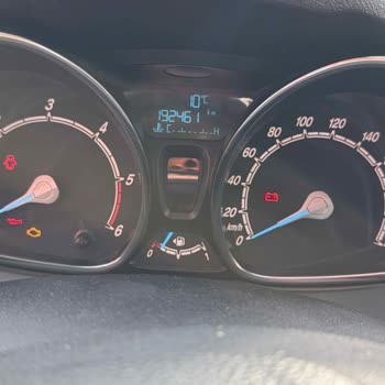 Ekspertiz Raporundaki Yanlış Lastik Tarihleri Ve Şube Çalışanlarının Umursamaz Tutumu