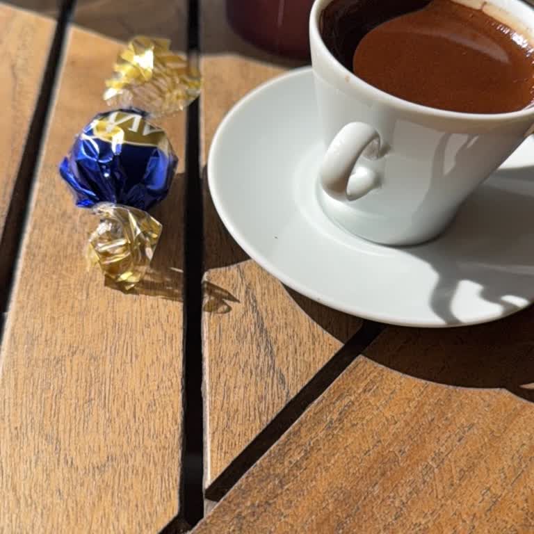 Hamile Müşterinin Bitter Çikolata İsteği Göz Ardı Edildi Ve Kaba Davranıldı