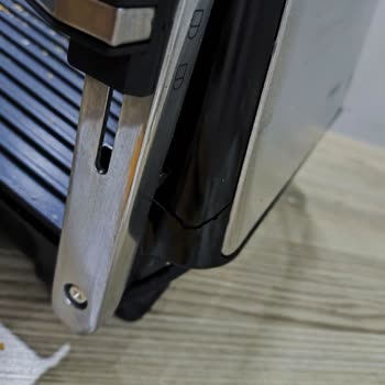 Az Kullanımda Kırılan Tost Makinesi Üst Plastik Parçası Garanti Reddi Ve Ücret Talebi