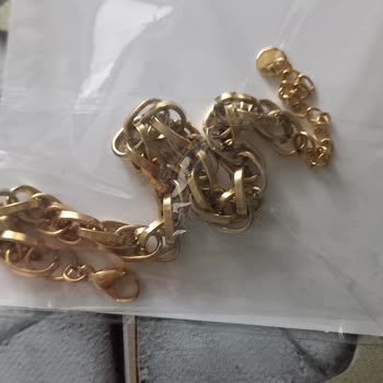 Yanıltıcı Renk Görselleri Ve 500 TL’lik İade Kargosundan Dolayı Tam Geri Ödeme Talebi