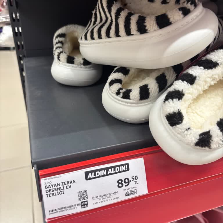 Etiket Fiyatı Ve Kasadaki Farkı, Hediye Kartı Nedeniyle İade İmkânsızlığı