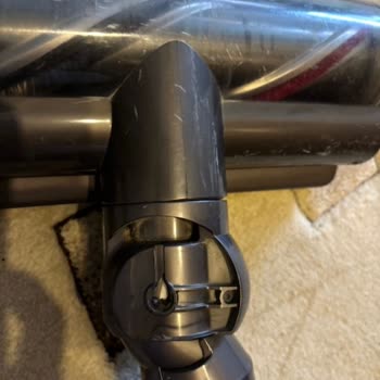 Dyson V11 Süpürge Başlığının Arızası Ve Ücretsiz Değişim Talebinin Reddedilmesi