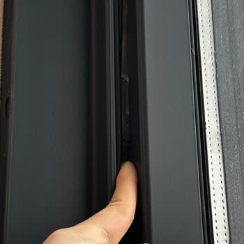 Zeray İnşaat Kapı Ve Pencere Doğramalarında Ciddi Sorunlar Var