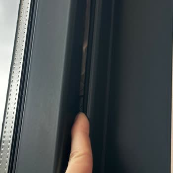 Zeray İnşaat Kapı Ve Pencere Doğramalarında Ciddi Sorunlar Var