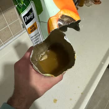 A101 Özel Markalı Meyve Suyunda Bilinmeyen Madde Ve Mide Rahatsızlığı